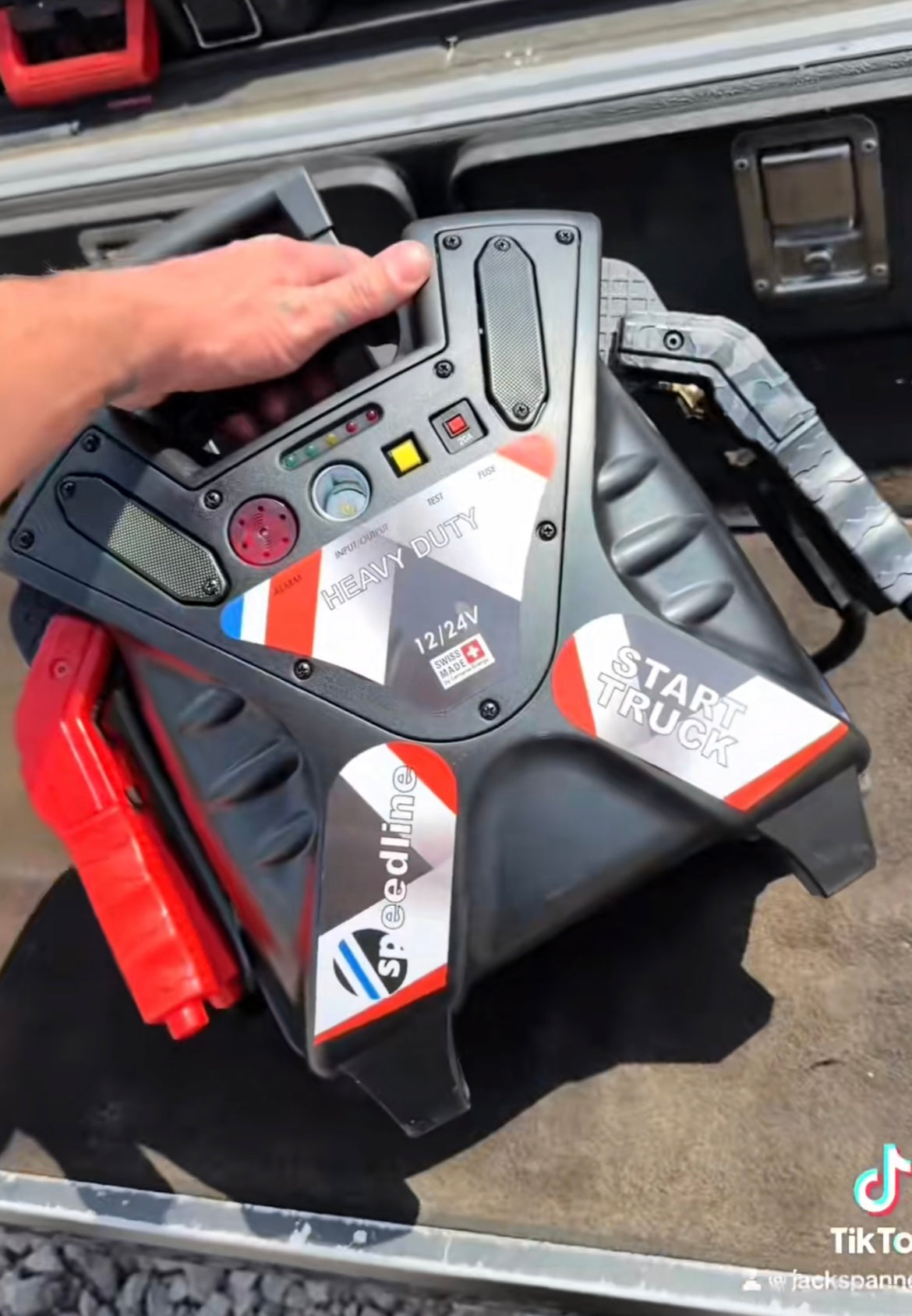 POWER ON THE MOVE: Introducing the SPEEDLINE6200 AGM Booster Pack with Trolley