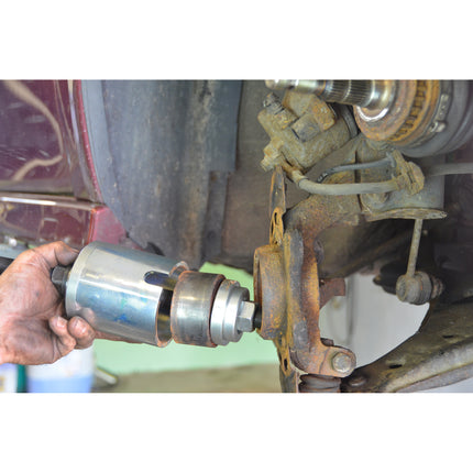 In Use - Wheel Bearing Tool Kit