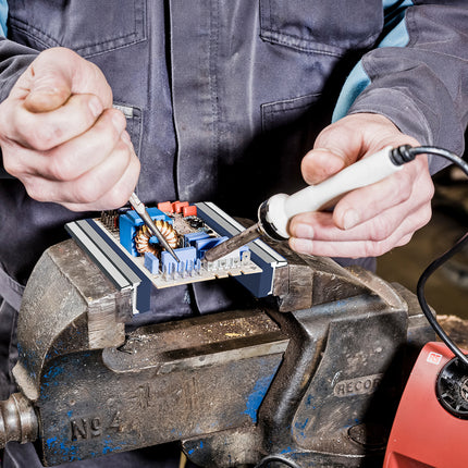 53341500 - Polyurethane Cross Serrated Magnetic Jaws 150mm