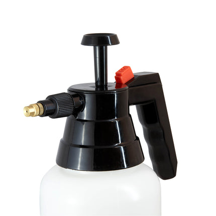 close up of speedline1001 nozzle pump and handle
